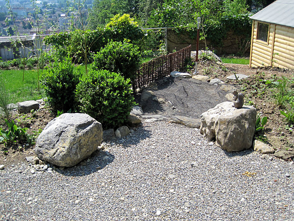 Sandkasten mit Rundkiesplatz, Kriens, 2009