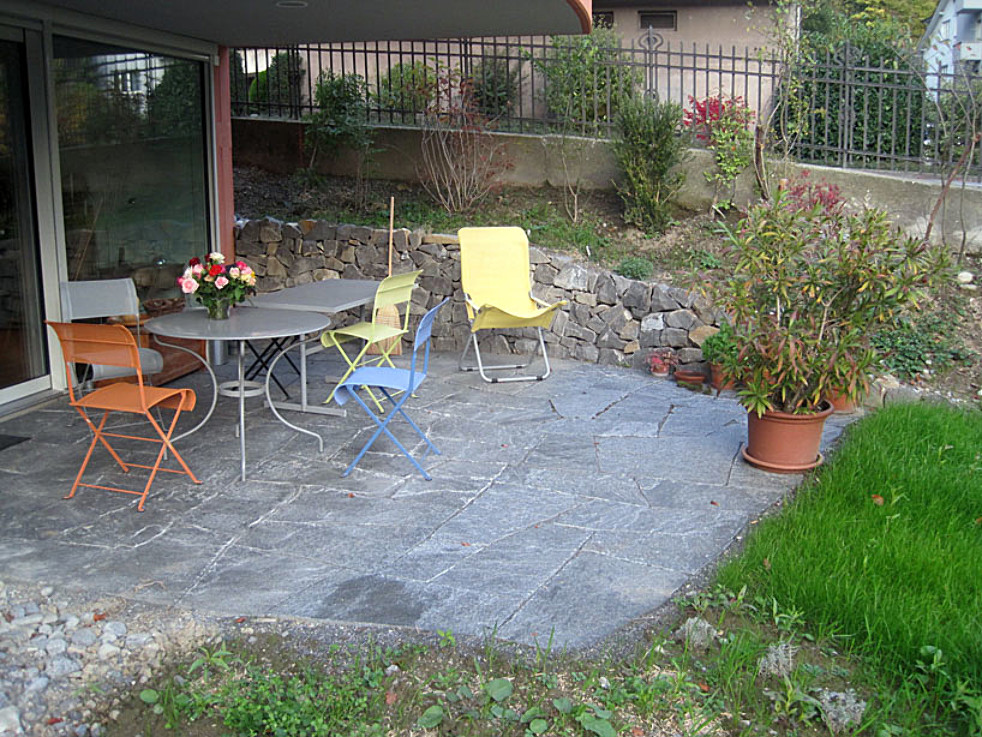 Gneis-Mosaikplattenplatz, Wesemlinstrasse Luzern, 2011